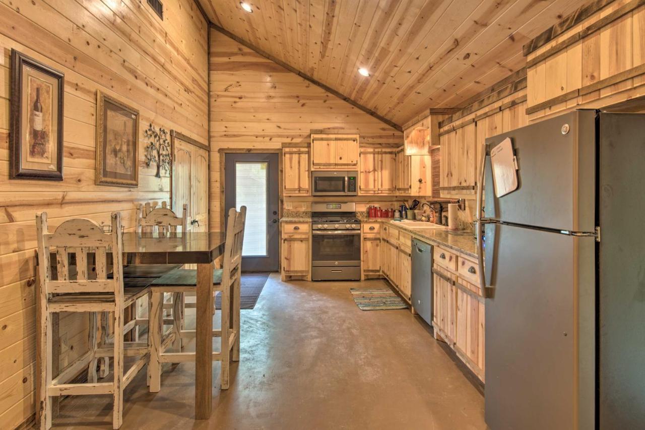 Cabin With Hot Tub - Near Broken Bow Lake And Hiking! Exterior photo